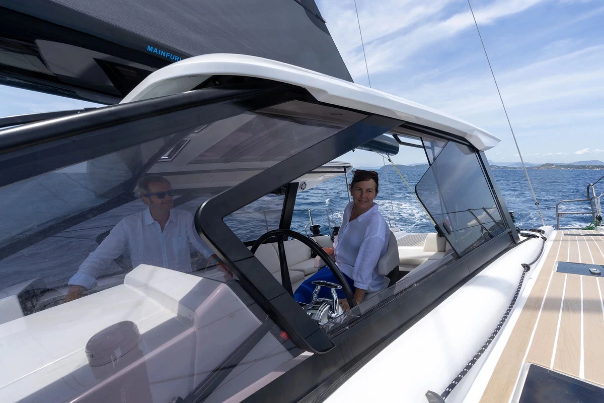 salon pilot saloon 42